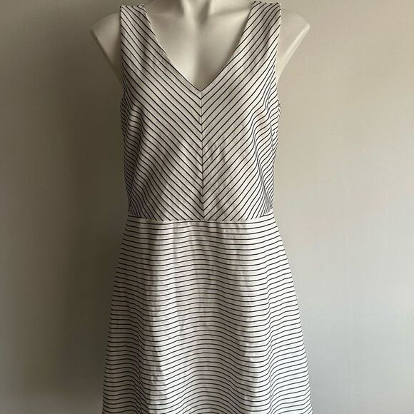 LOFT Striped Dress, Size 12 - Picture 3 of 10